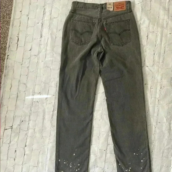 Levi's Gray Straight Leg Jeans - Picture 4 of 7